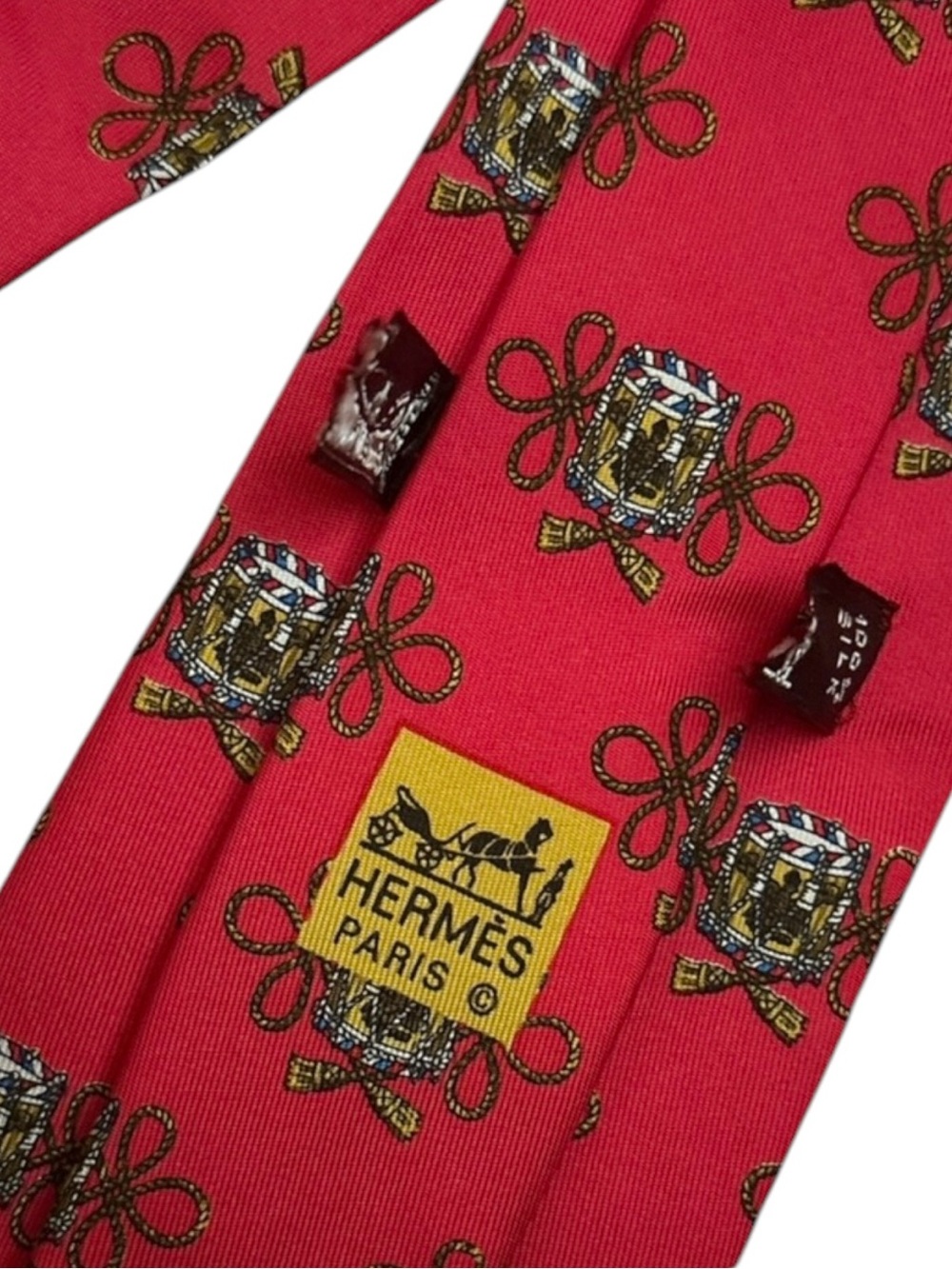 HERMÈS silk tie